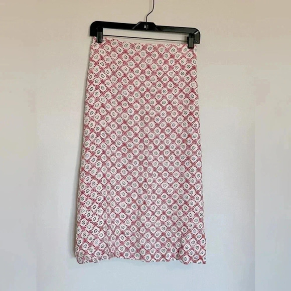 Ann Taylor Midi Skirt - Picture 2 of 10